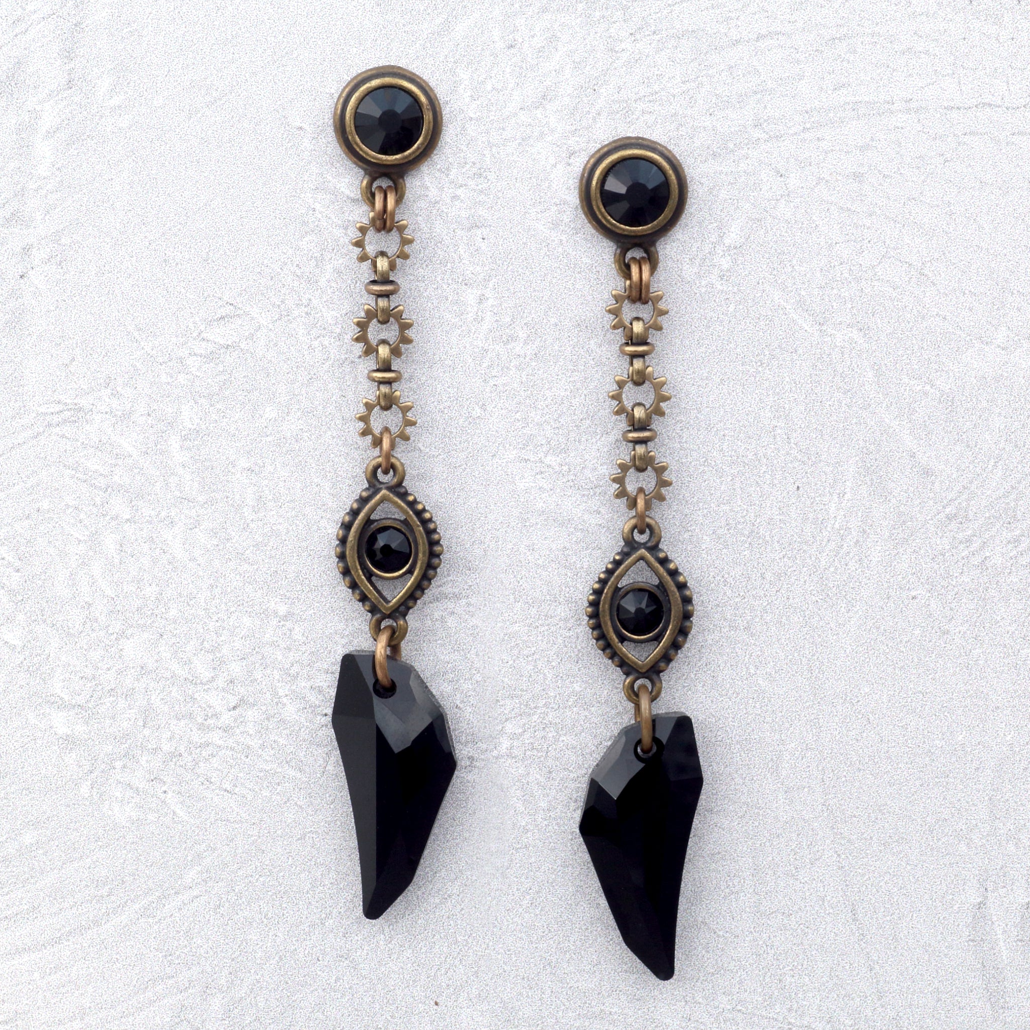 Watchful Eye Long Noir Earrings